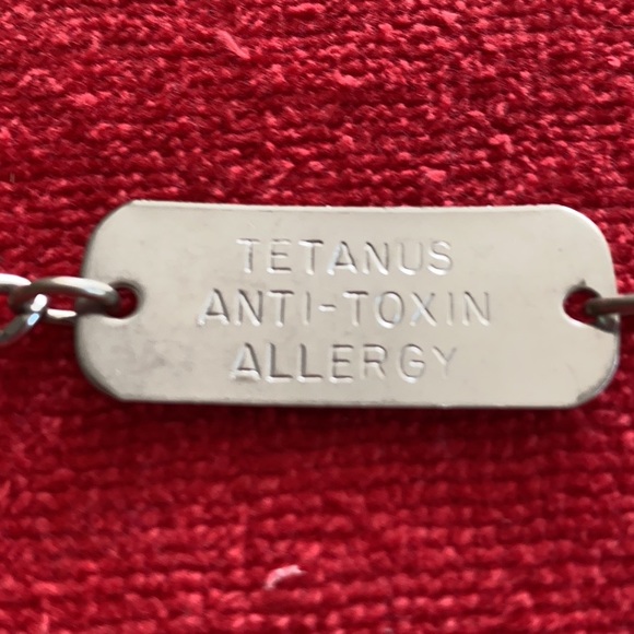 MEDICAL BRACELET TETANUS ANTI TOXIN - Picture 3 of 11